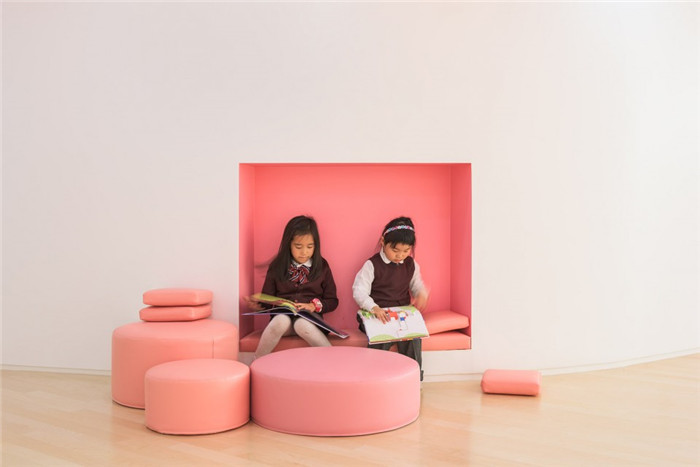 首爾花朵幼兒園休息閱讀區(qū)裝修設計